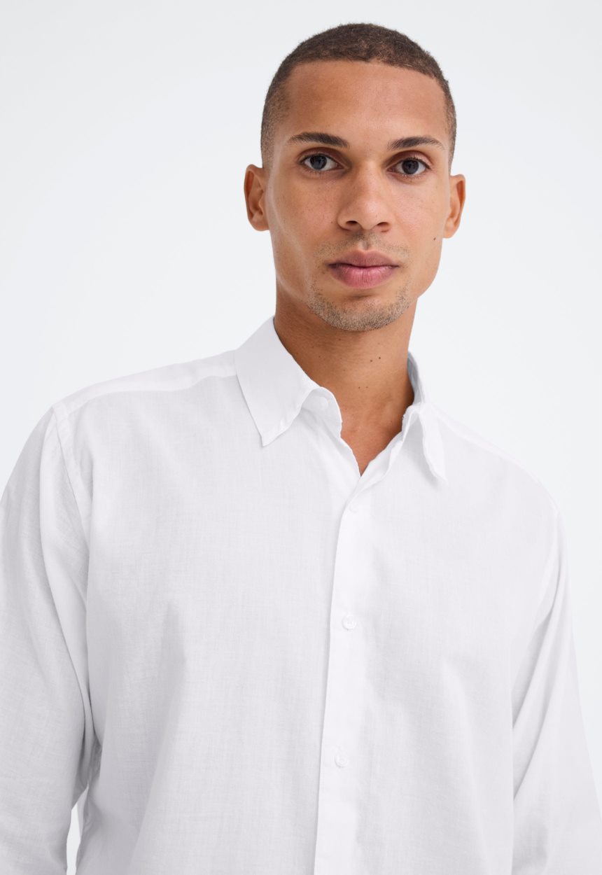 Jac + Jack Folded Collar Cotton Shirt - White